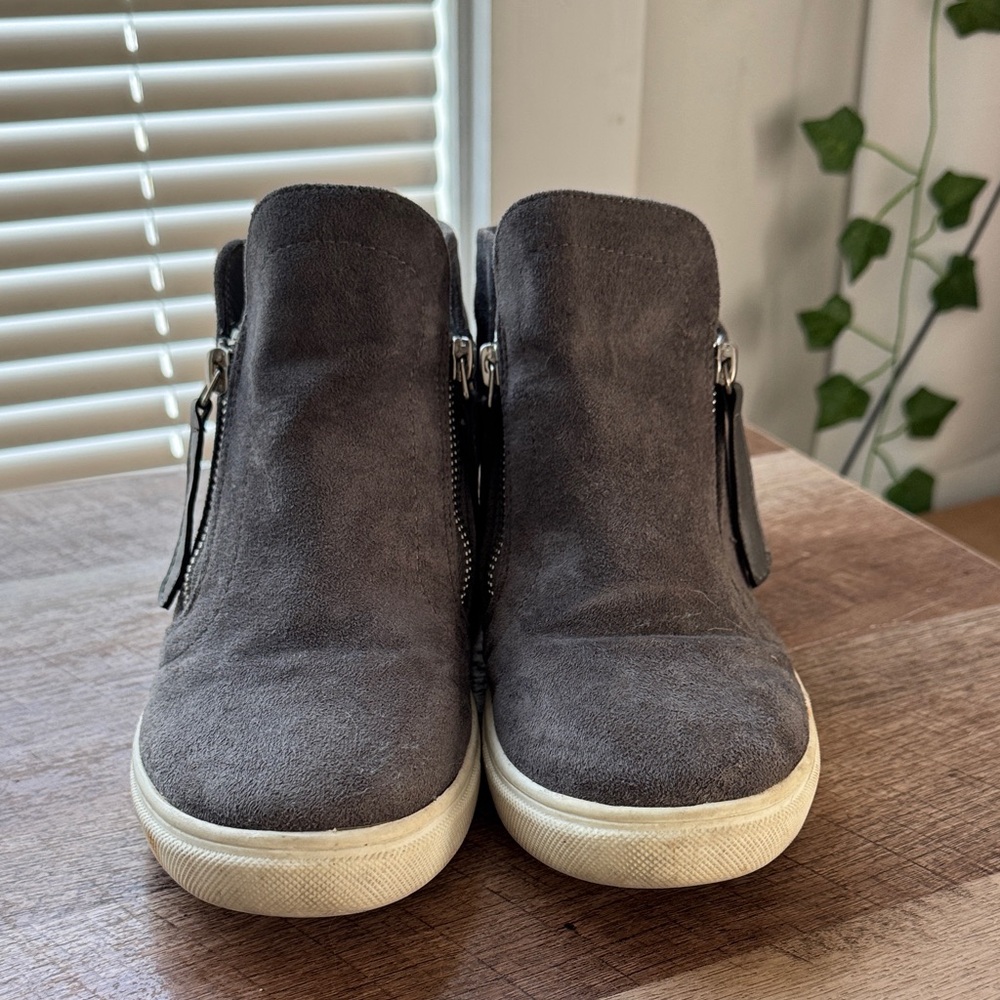 Madden Girl Gray Suede Ankle Booties